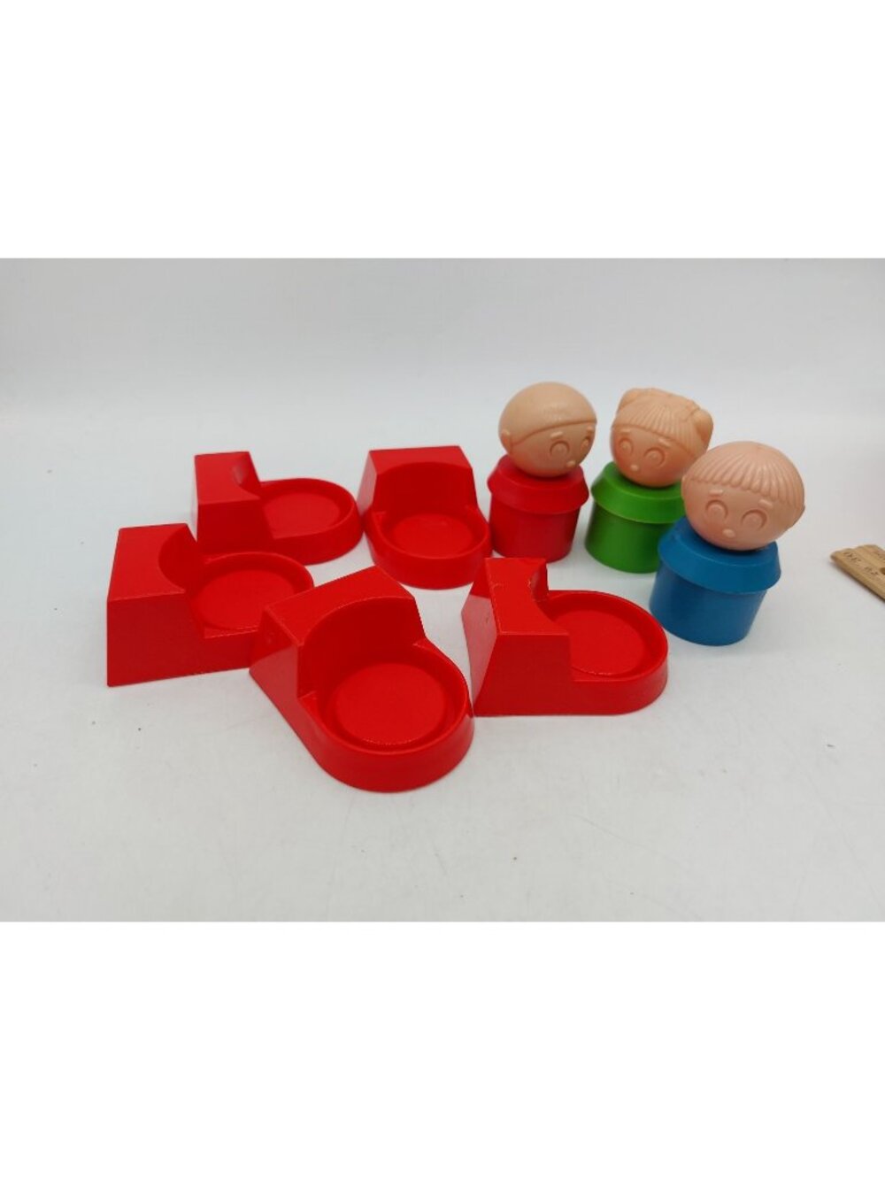 Tupperware Tuppertoys 3 People Figure Students 5 Chairs 1735 1955 LOT Of 8